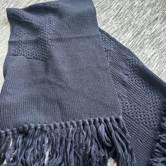 Authentic Versace Knit Scarf - Picture 6 of 7